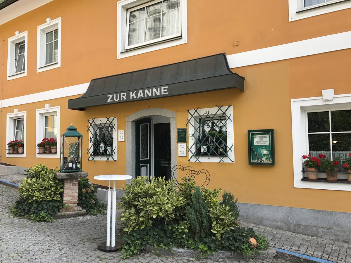 Gasthof "Zur Kanne" Markt Sankt Florian Exteriör bild